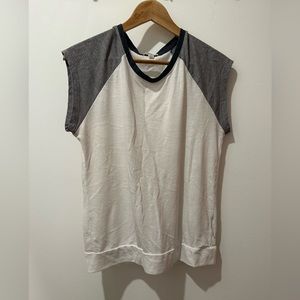 GAP T-Shirt